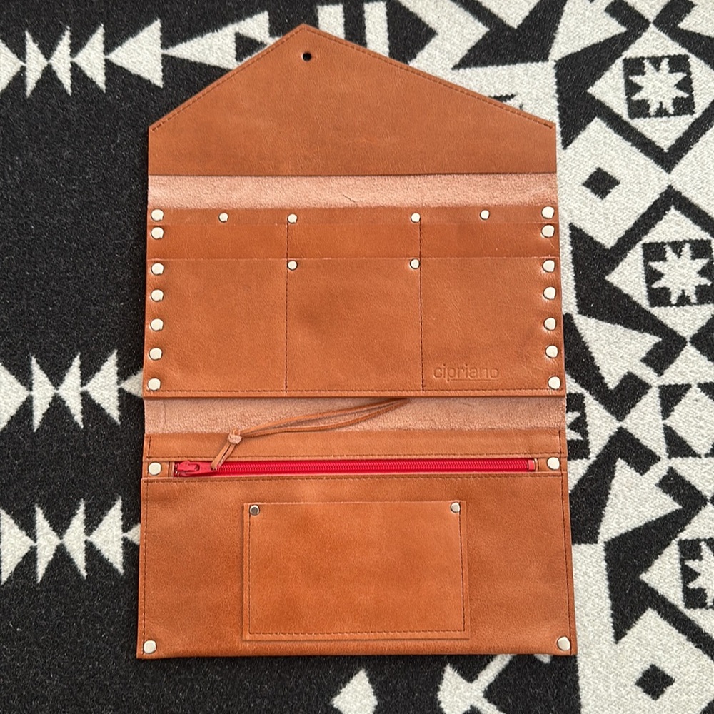 NWOT Nicole Cipriano (Cipriano Designs) Brown Leather Clutch/Wallet - Picture 4 of 10